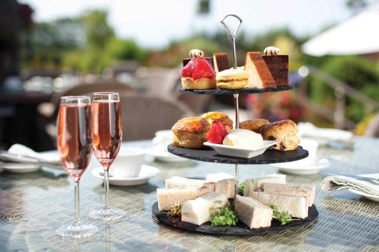The Farmhouse Hotel And Restaurant Saint Saviour Ristorante foto